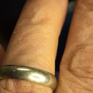 WHITE GOLD WEDDING BAND 14KP SZ6